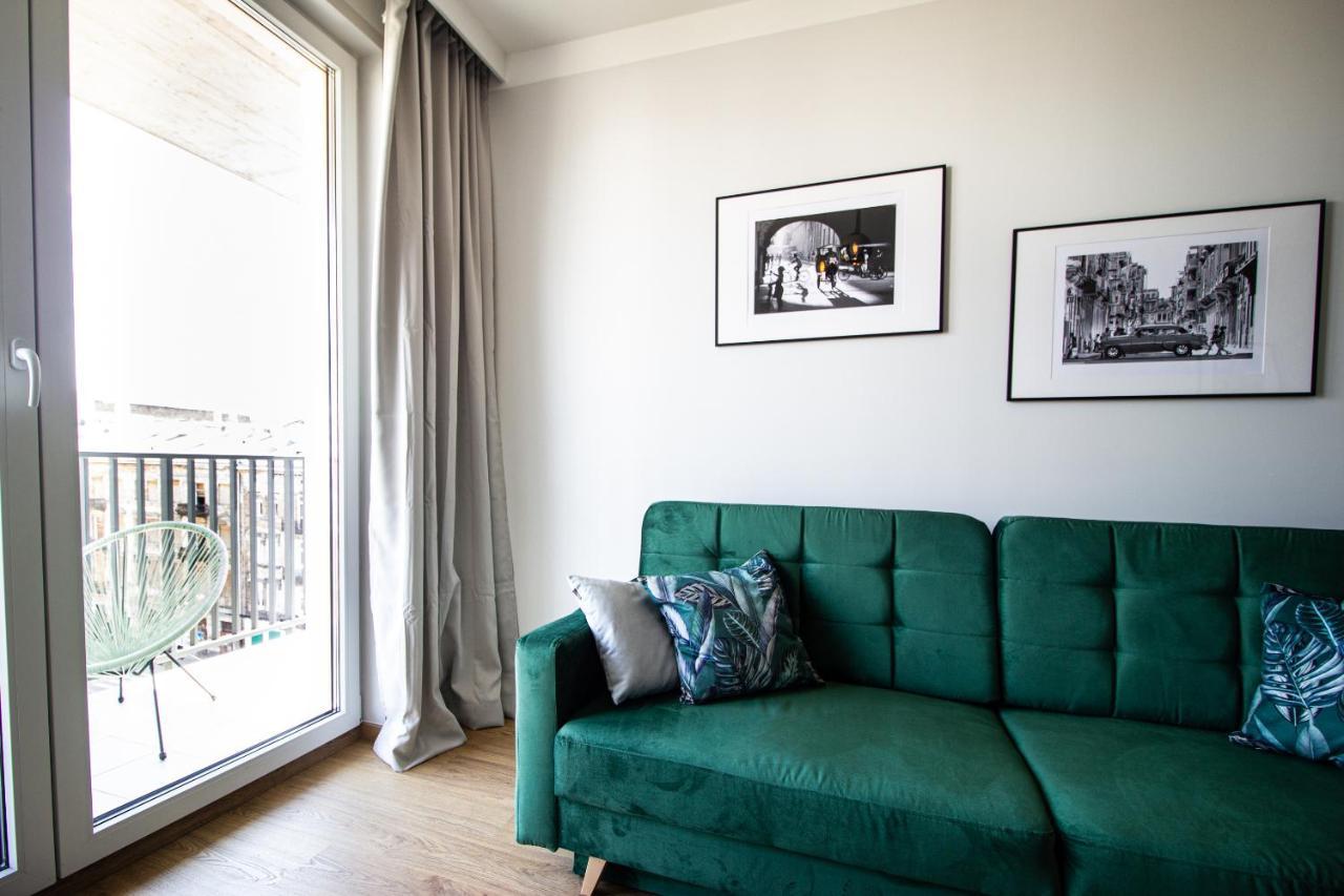 Patio Praga Metro Apartment วอร์ซอ ภายนอก รูปภาพ