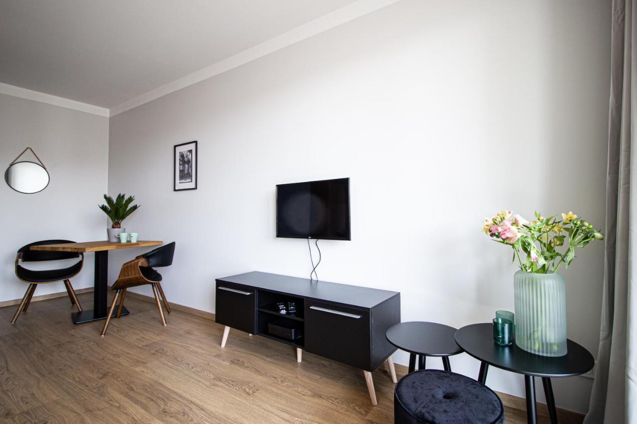 Patio Praga Metro Apartment วอร์ซอ ภายนอก รูปภาพ