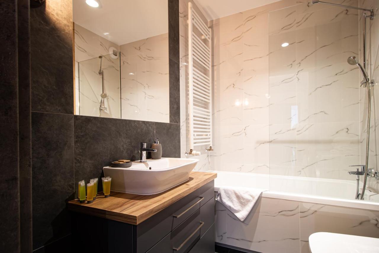 Patio Praga Metro Apartment วอร์ซอ ภายนอก รูปภาพ