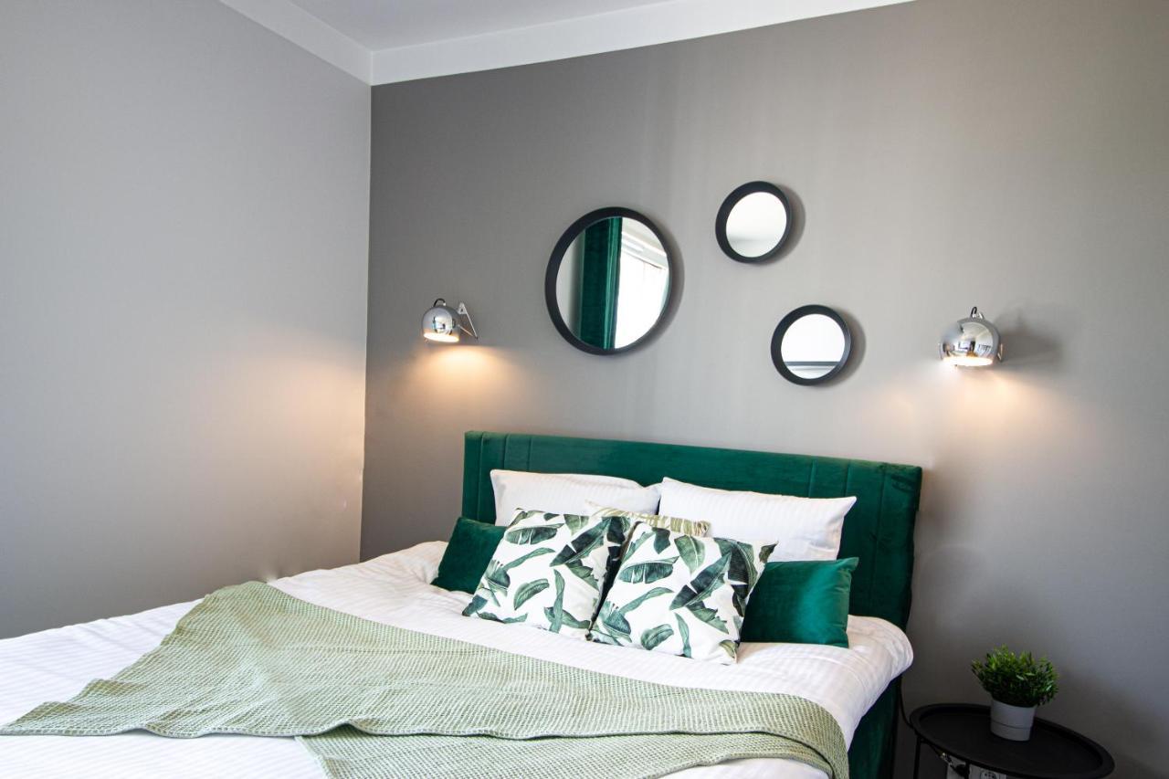 Patio Praga Metro Apartment วอร์ซอ ภายนอก รูปภาพ