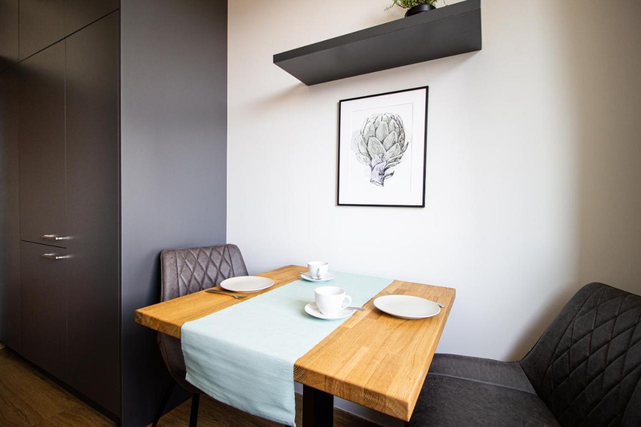 Patio Praga Metro Apartment วอร์ซอ ภายนอก รูปภาพ