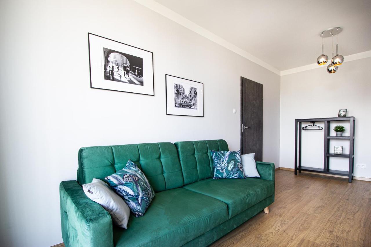 Patio Praga Metro Apartment วอร์ซอ ภายนอก รูปภาพ